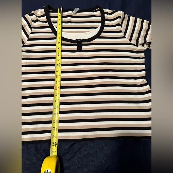 White Stag XL (16/18) white, tan, and black striped 3/4 sleeve top - Picture 7 of 8